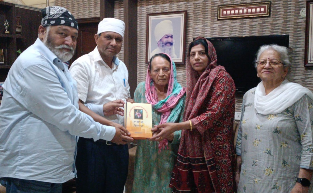 Sukhdev Kaur Chamak's creation is entertaining and educational - Ashok Puri